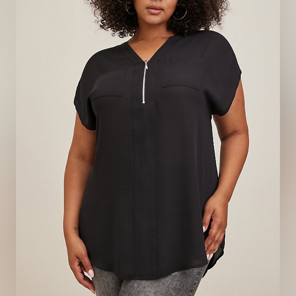 Torrid black georgette dolman sleeve tunic